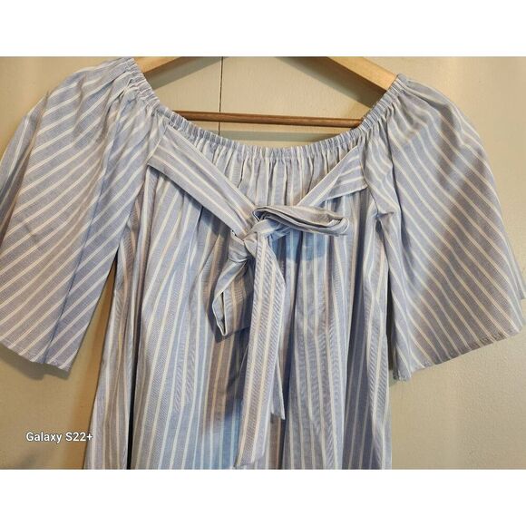 +13 Carole Christian blue n white stripe  blouse with front tie NWT - Picture 5 of 9